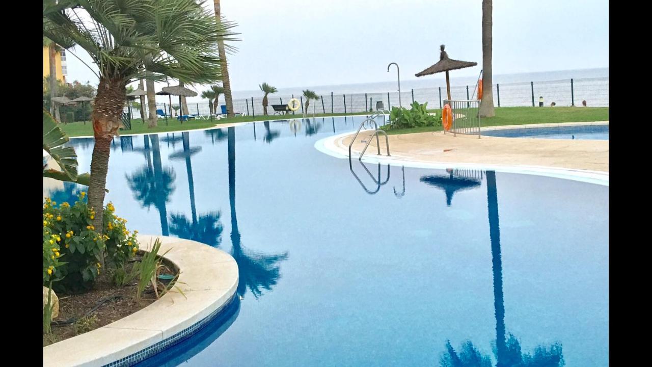 Mi Capricho 3-5 Beachfront- Apartment With Sea Views In Costa Del Sol Sitio de Calahonda Екстериор снимка