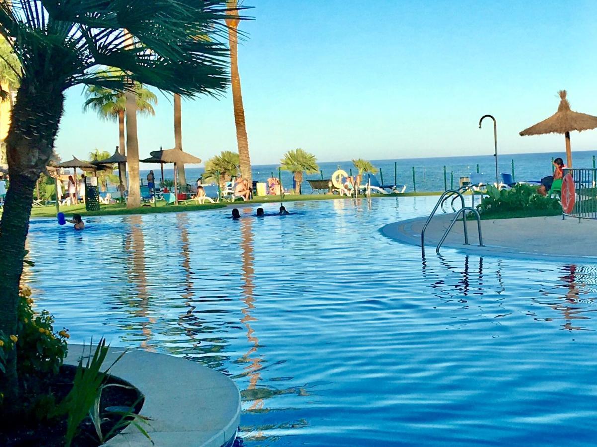 Mi Capricho 3-5 Beachfront- Apartment With Sea Views In Costa Del Sol Sitio de Calahonda Екстериор снимка